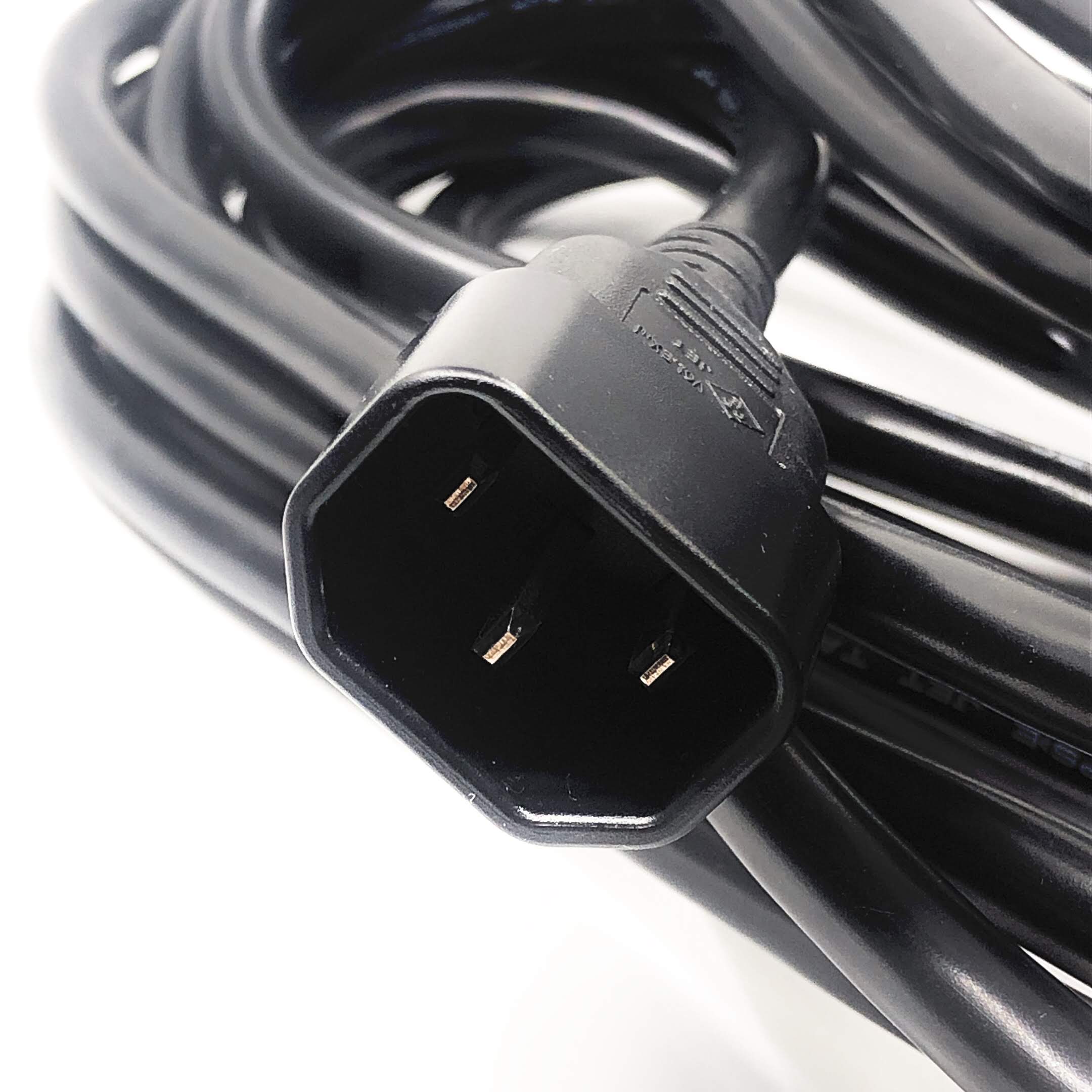 IEC Cable M/F 4M
